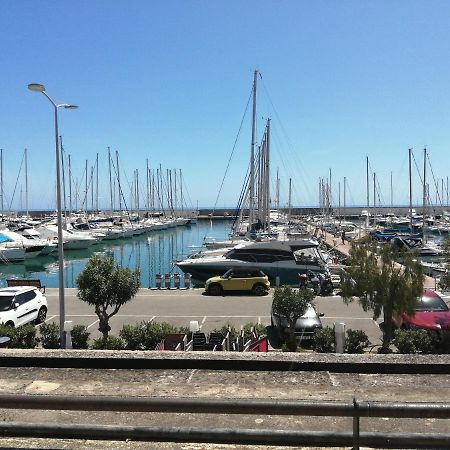 Joli Studio Bord De Mer, Clim, Balcon, Parking Prive Menton Bagian luar foto
